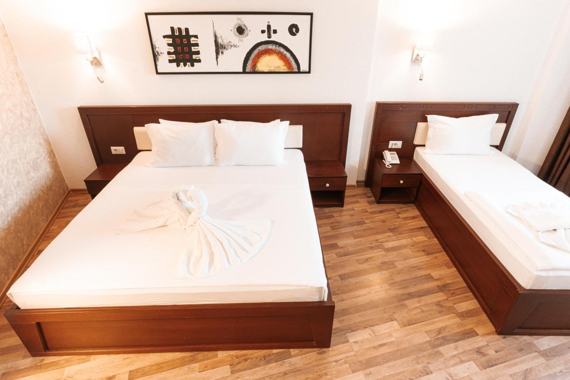 Hotel Centrum Prizren Exteriér fotografie